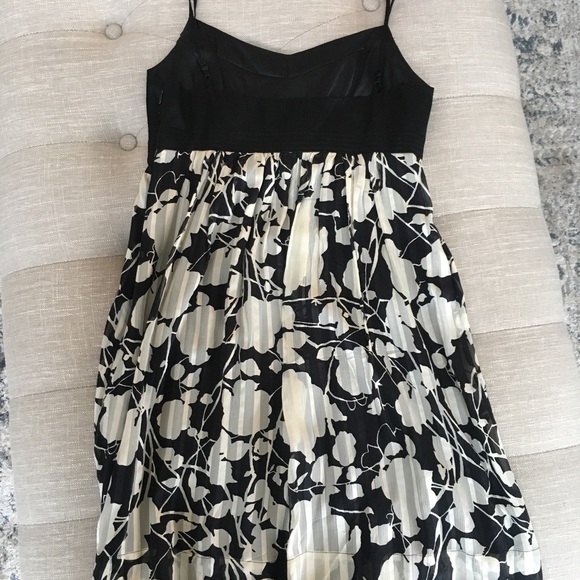 BCBGMaxAzria black and white cocktail dress - Picture 3 of 6